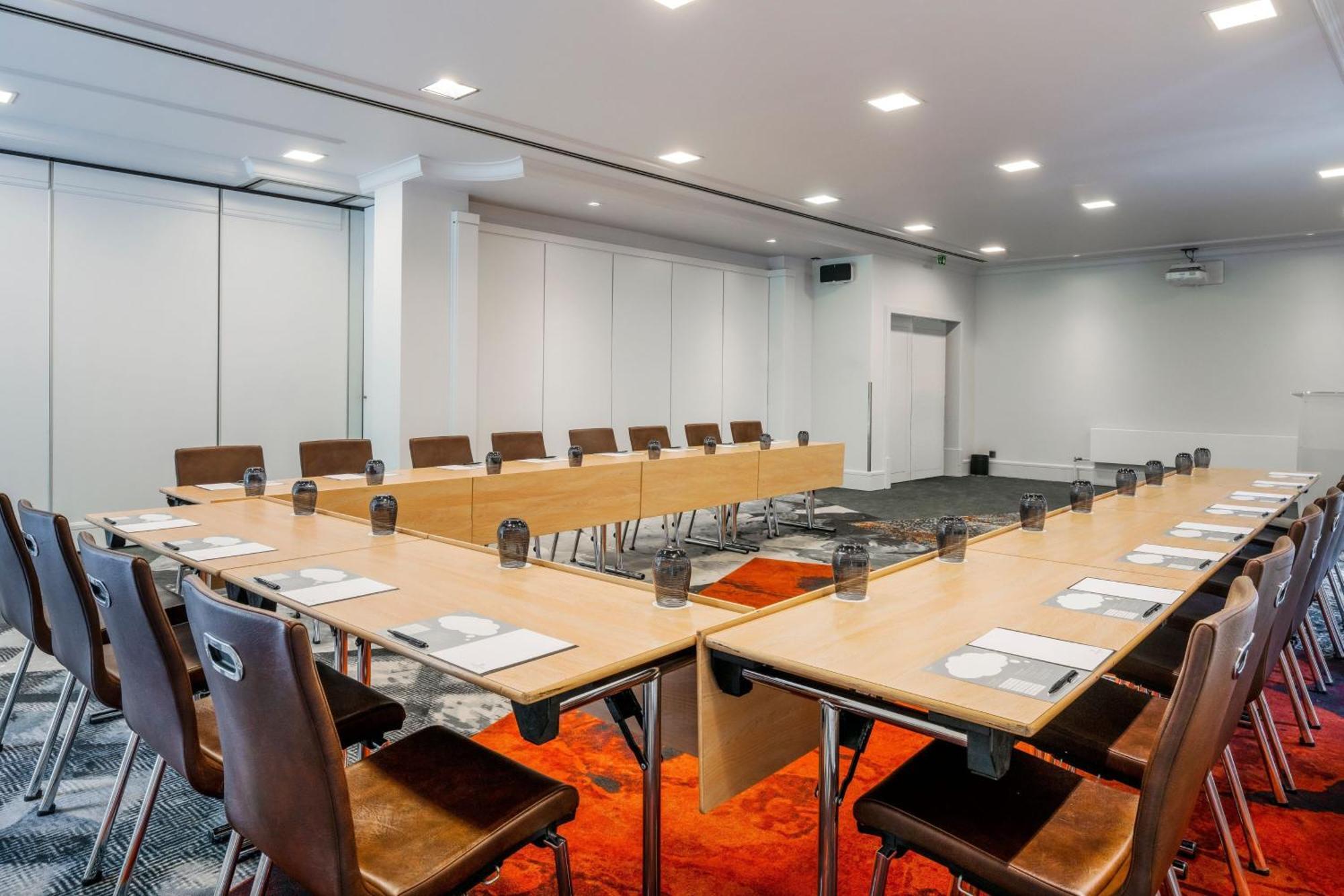 Marriott Executive Apartments Brussel Bagian luar foto